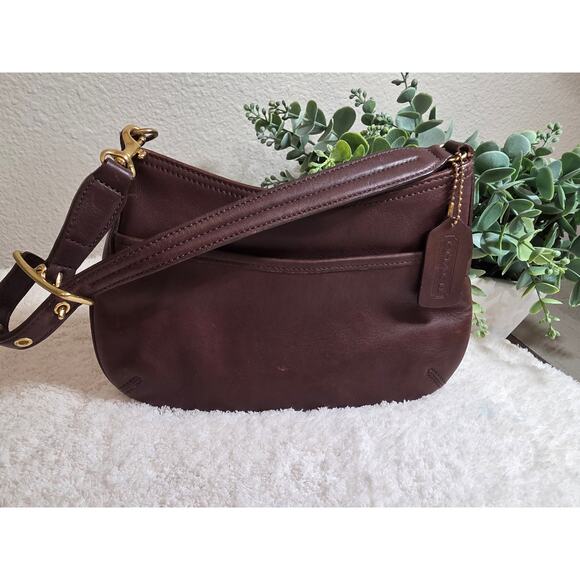 Vintage Coach Legacy Zip Crossbody - Picture 3 of 6